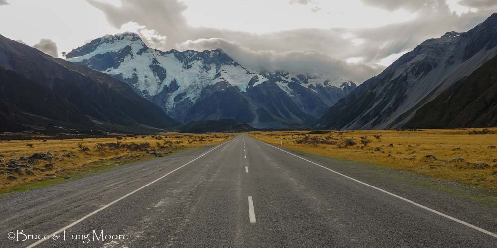 On the road to Aoraki / Mt Cook, New Zealand