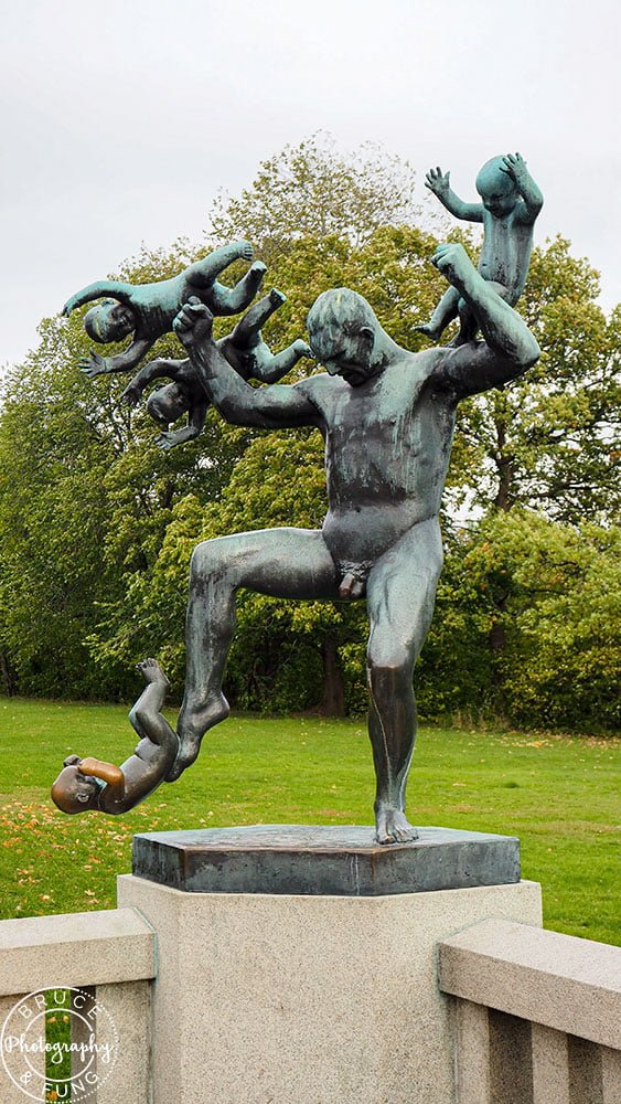 Man being attacked by babies stature in Vigeland Sculpture Park