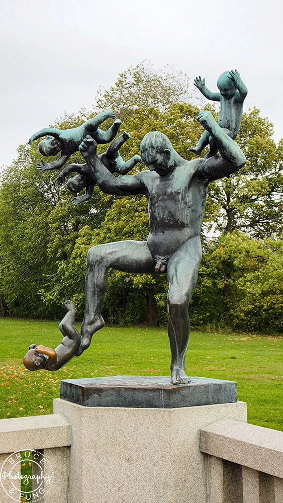 Man being attacked by babies stature in Vigeland Sculpture Park